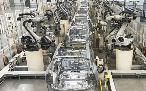 全鏈創(chuàng)新，陜西汽車產(chǎn)業(yè)活力涌動(dòng)